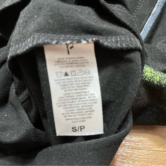 Pink Floyd Tshirt Women Size Small - Picture 6 of 7